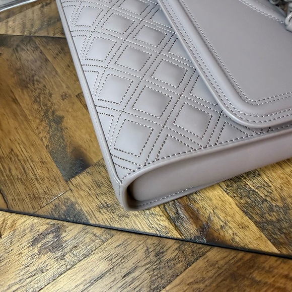 Tory Burch Fleming Convertible Shoulder Bag - Picture 5 of 7